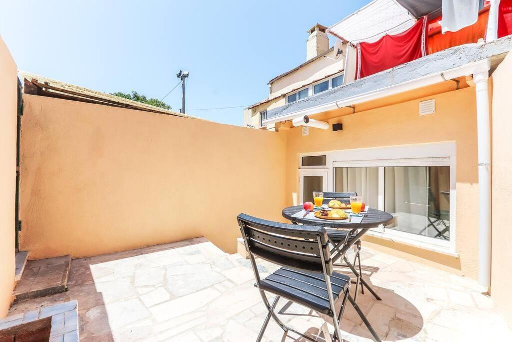 Vita Portucale ! Bright Campo Ourique W/ Terrace Лиссабон Экстерьер фото
